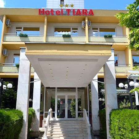 Hotel Tiara Ploiesti Ngoại thất bức ảnh